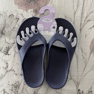Toe Separator Sandals
